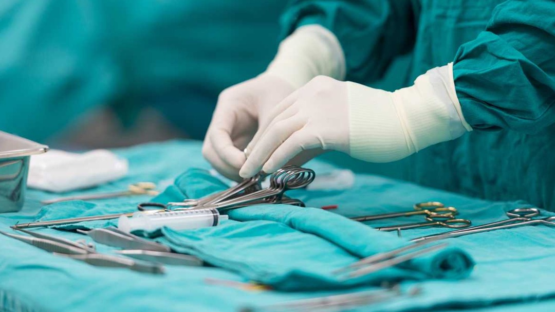 Medical surgery in Iran
