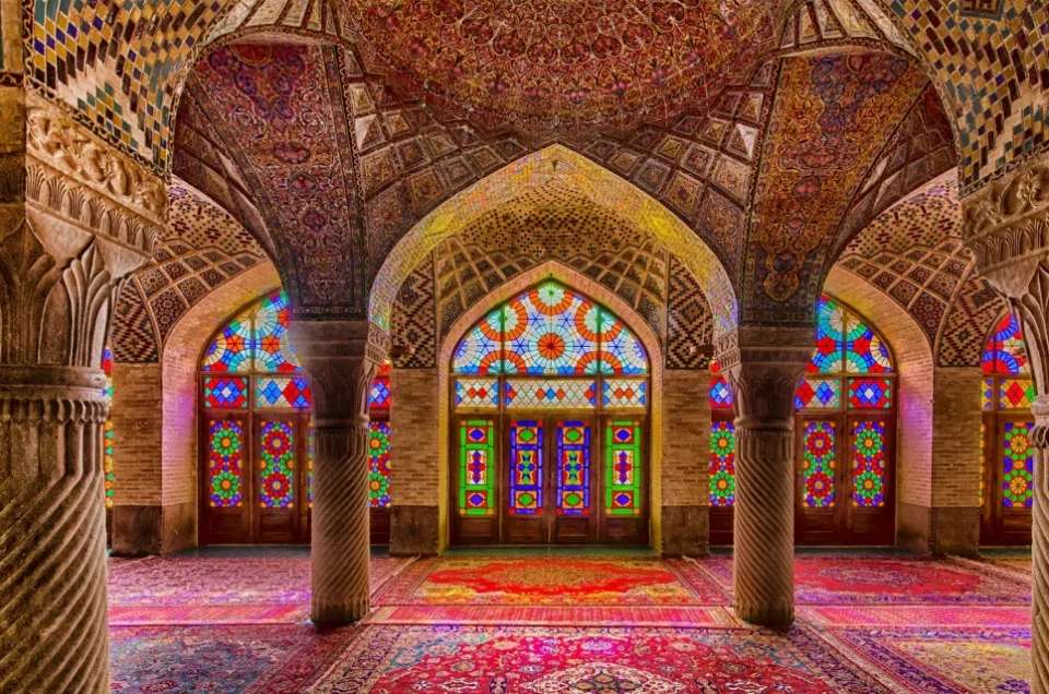 Shiraz Tour And Excursion
